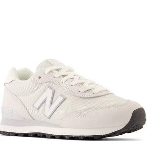 Women’s new balance 515 sneaker size 8 off white excellent condition worn twice